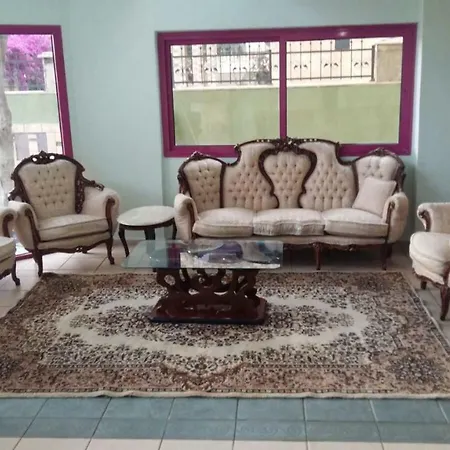 فندق Suer كوشاداسيه