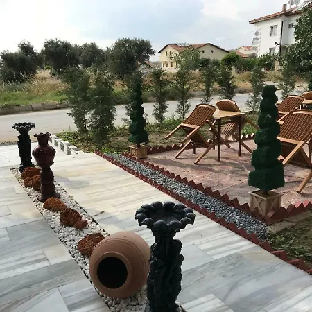 Suer كوشاداسيه