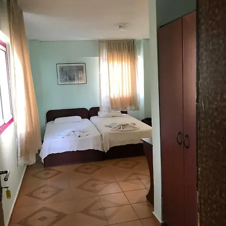 فندق Suer كوشاداسيه